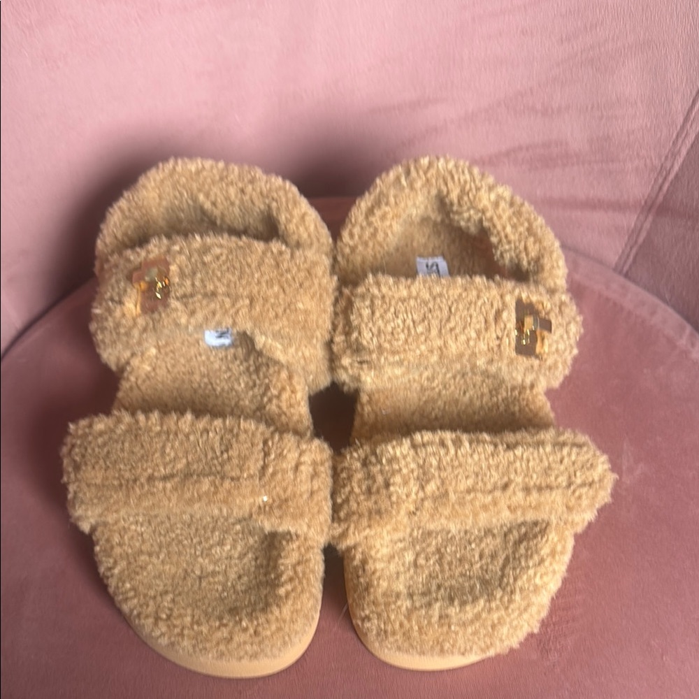 Cozy Tan Fuzzy Sandals